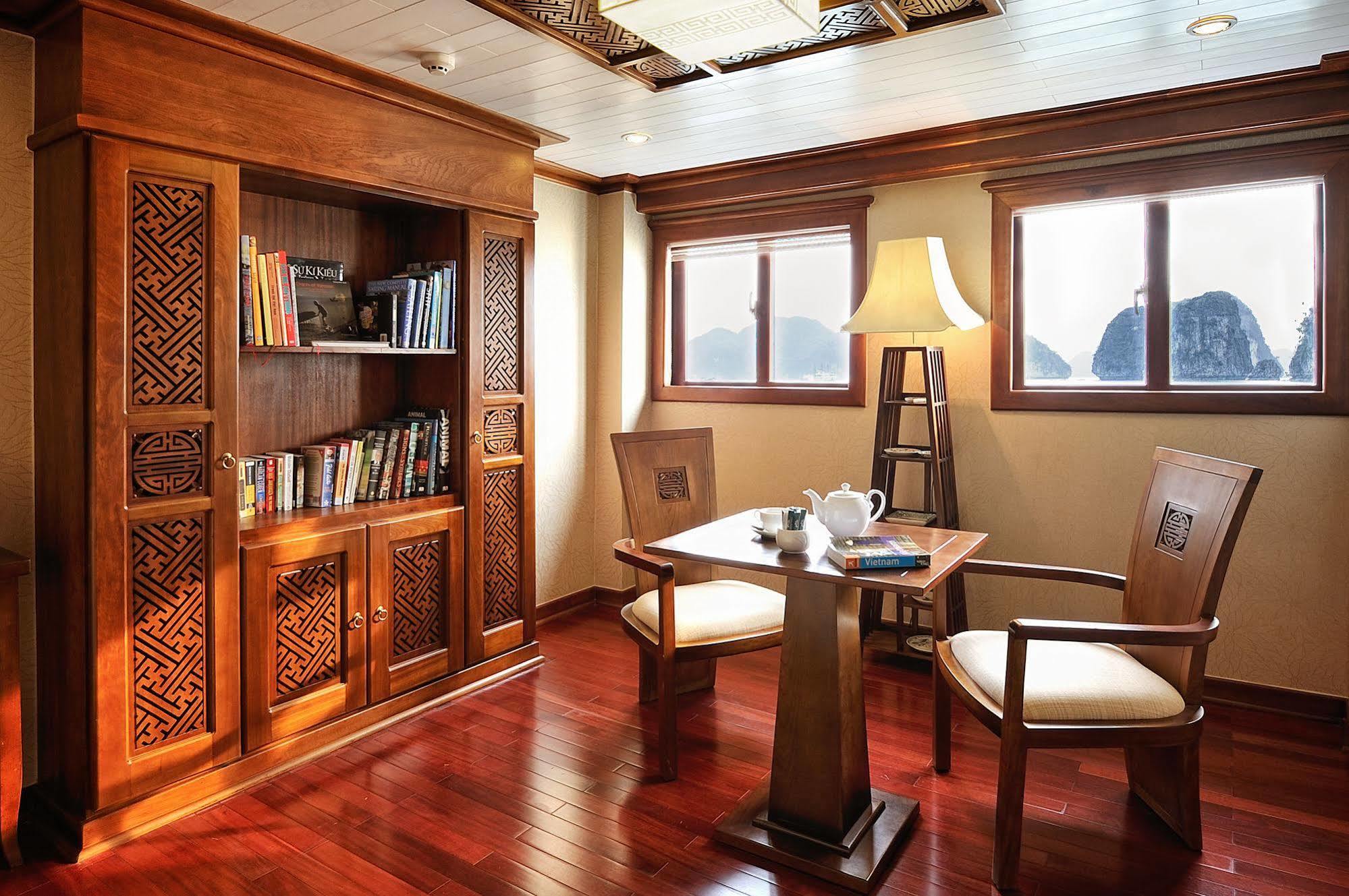 Paradise Peak Cruise Hạ Long-öböl Kültér fotó